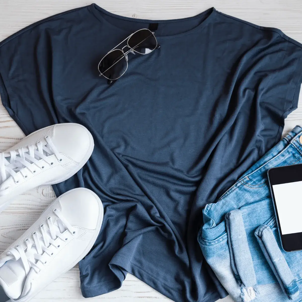 Different accessories - Sutr Fashion